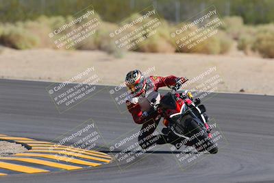 media/Oct-08-2022-SoCal Trackdays (Sat) [[1fc3beec89]]/Turn 10 (945am)/